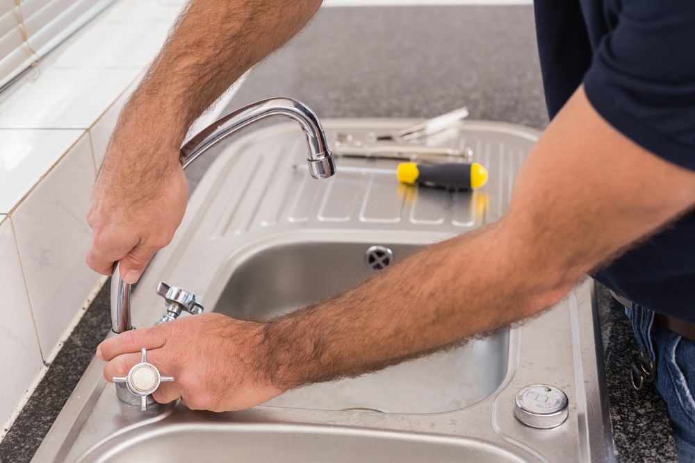 Tap Repairs and Replacement in West Auckland | Plumberz | Fixing Tap